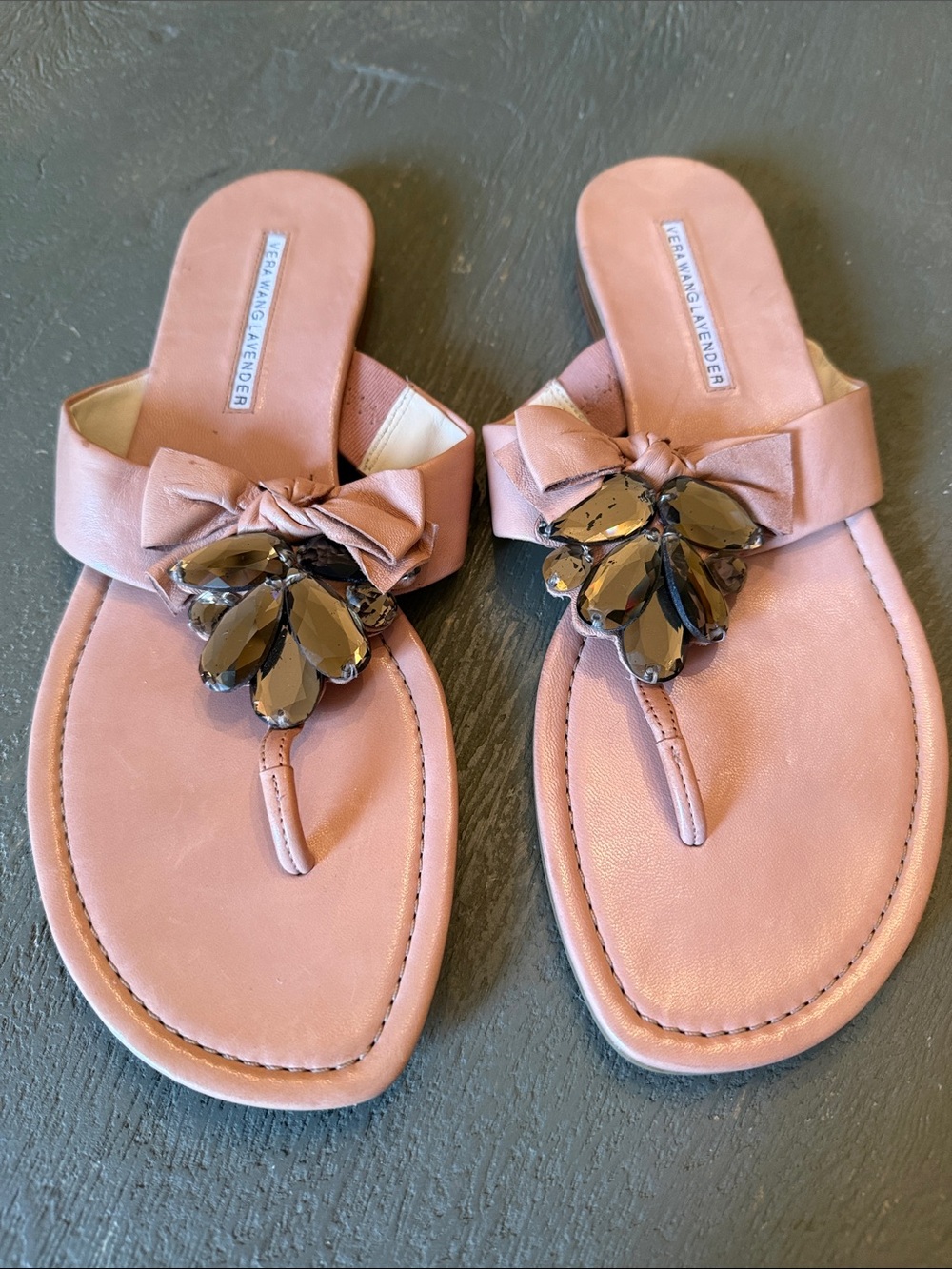 New Vera Wang sandals 8